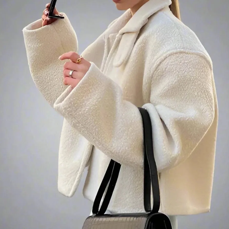 Lamb Wool Cropped Zipper Coat
