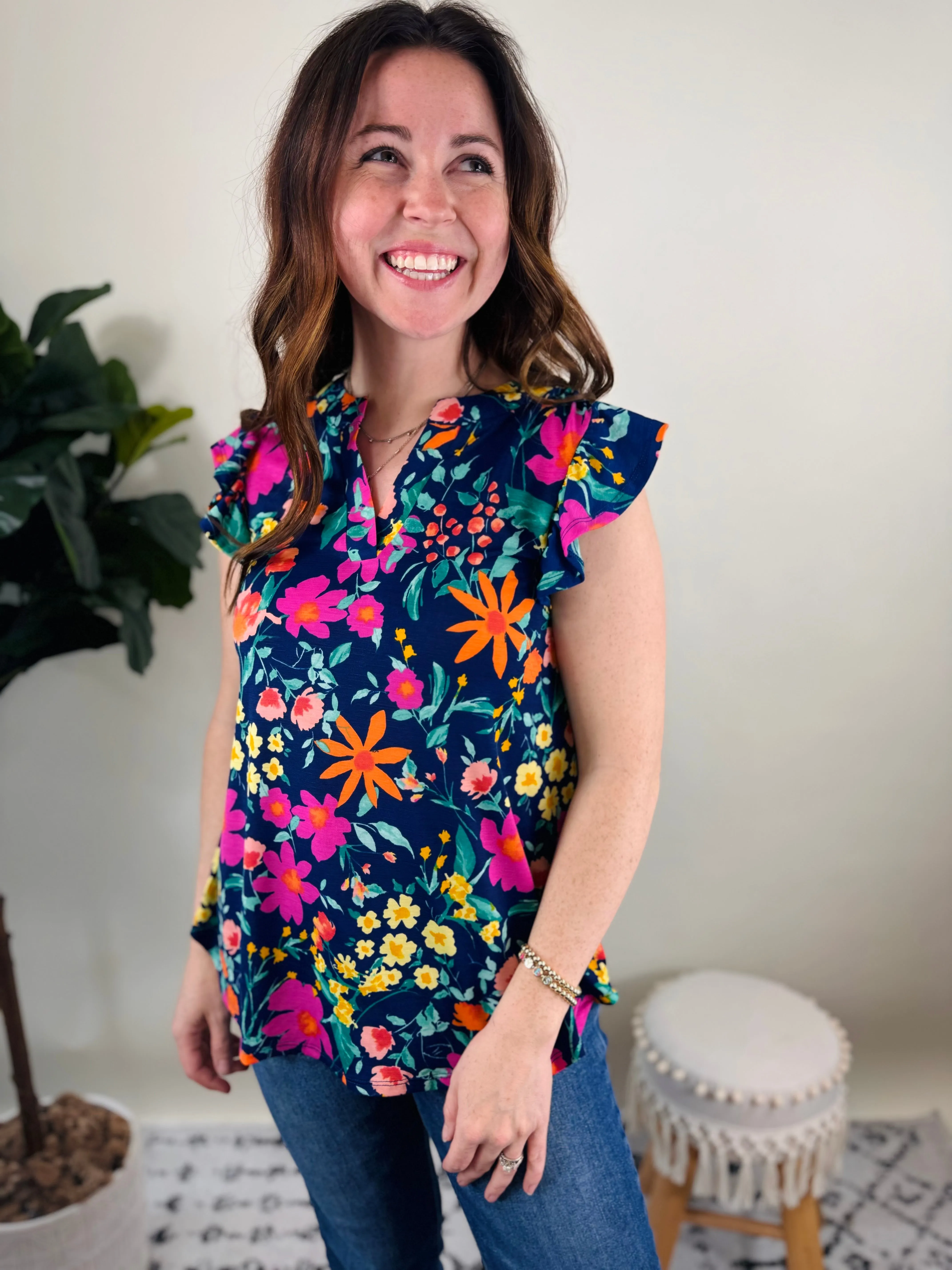 Lizzy Paradise Flutter Sleeve Top