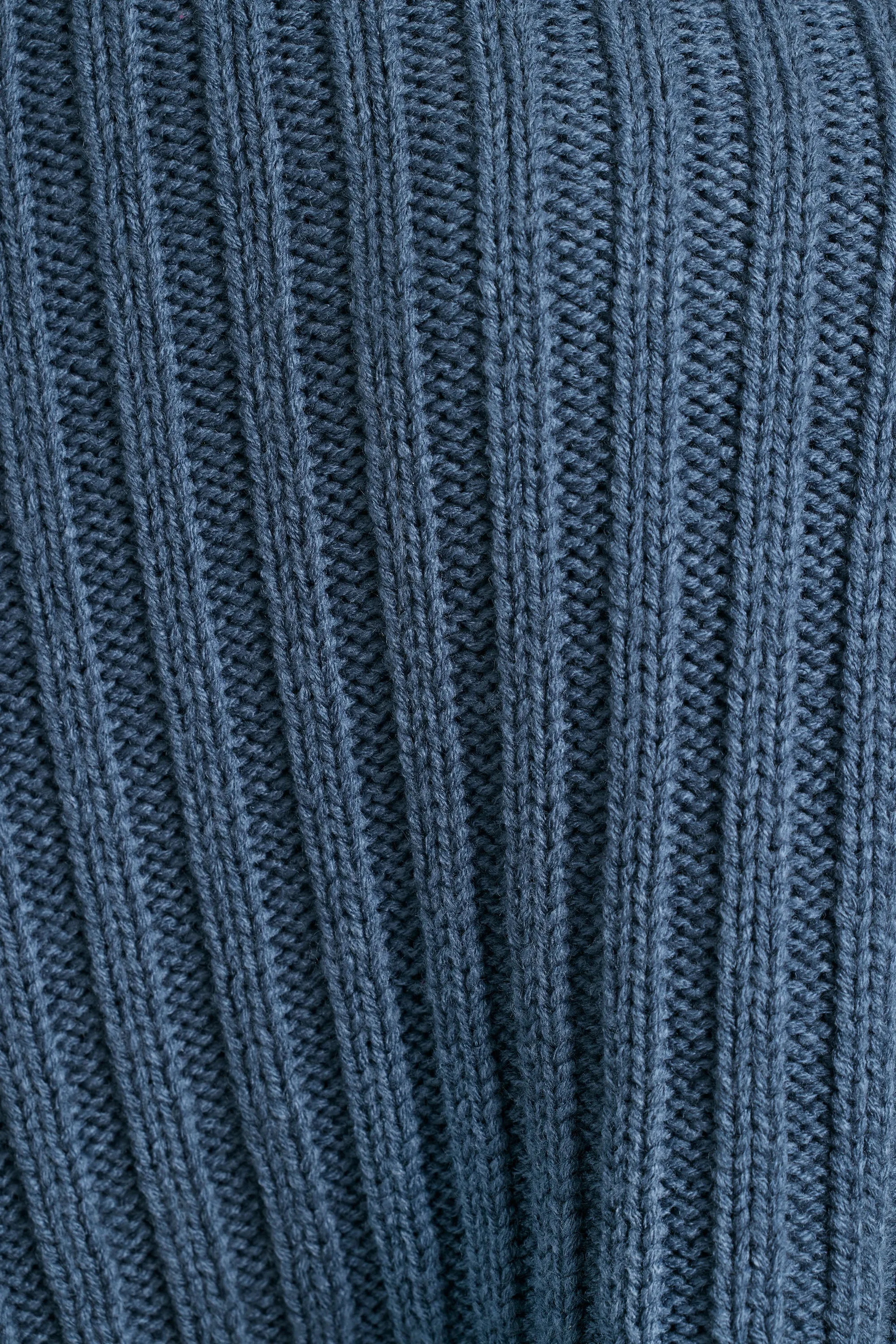 Lounge - Chunky Knit Shrug in Washed Navy