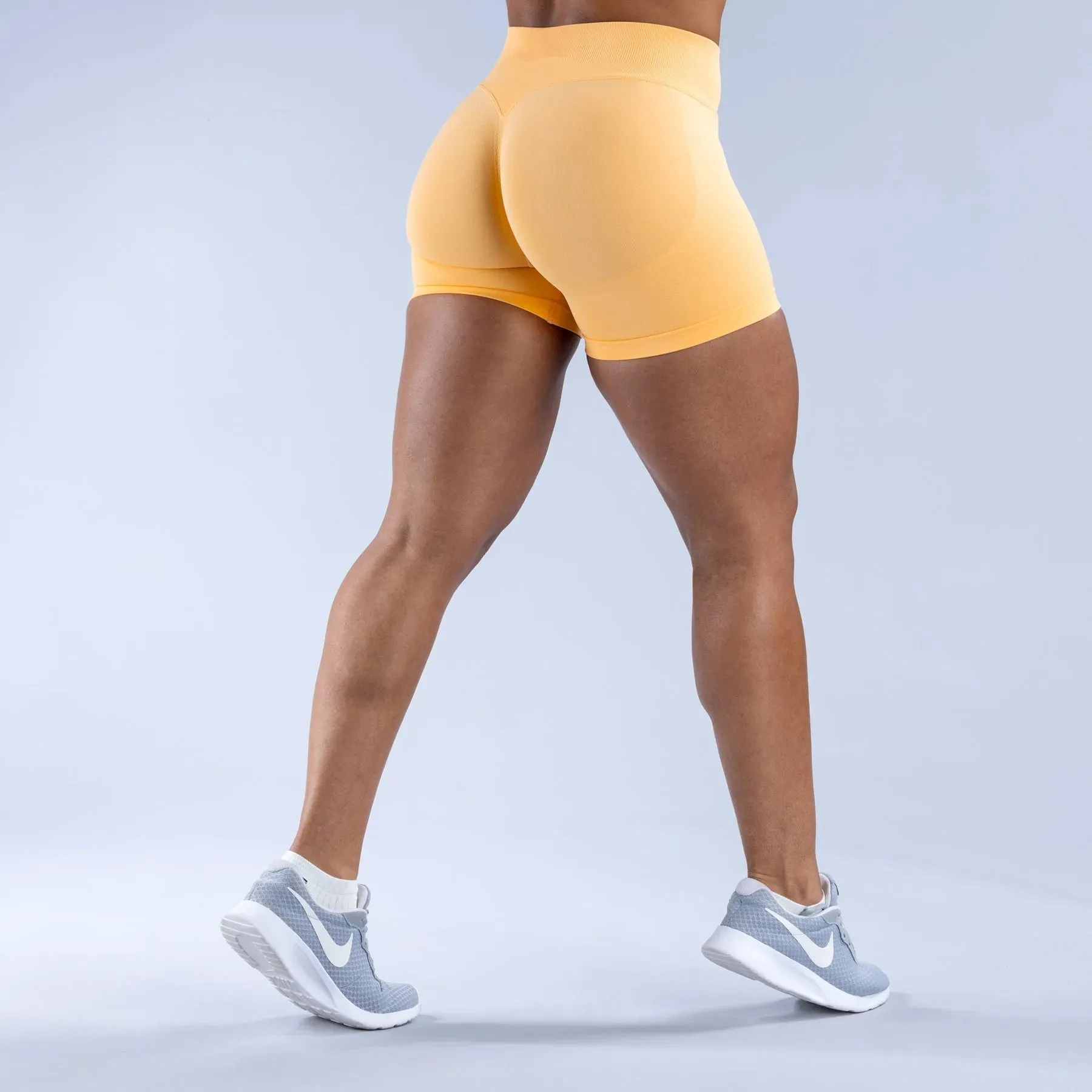 Low Ribbed Seamless Scrunch Bum Workout Shorts