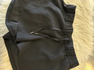 Lulu Lemon Athletic Shorts Size 5/6