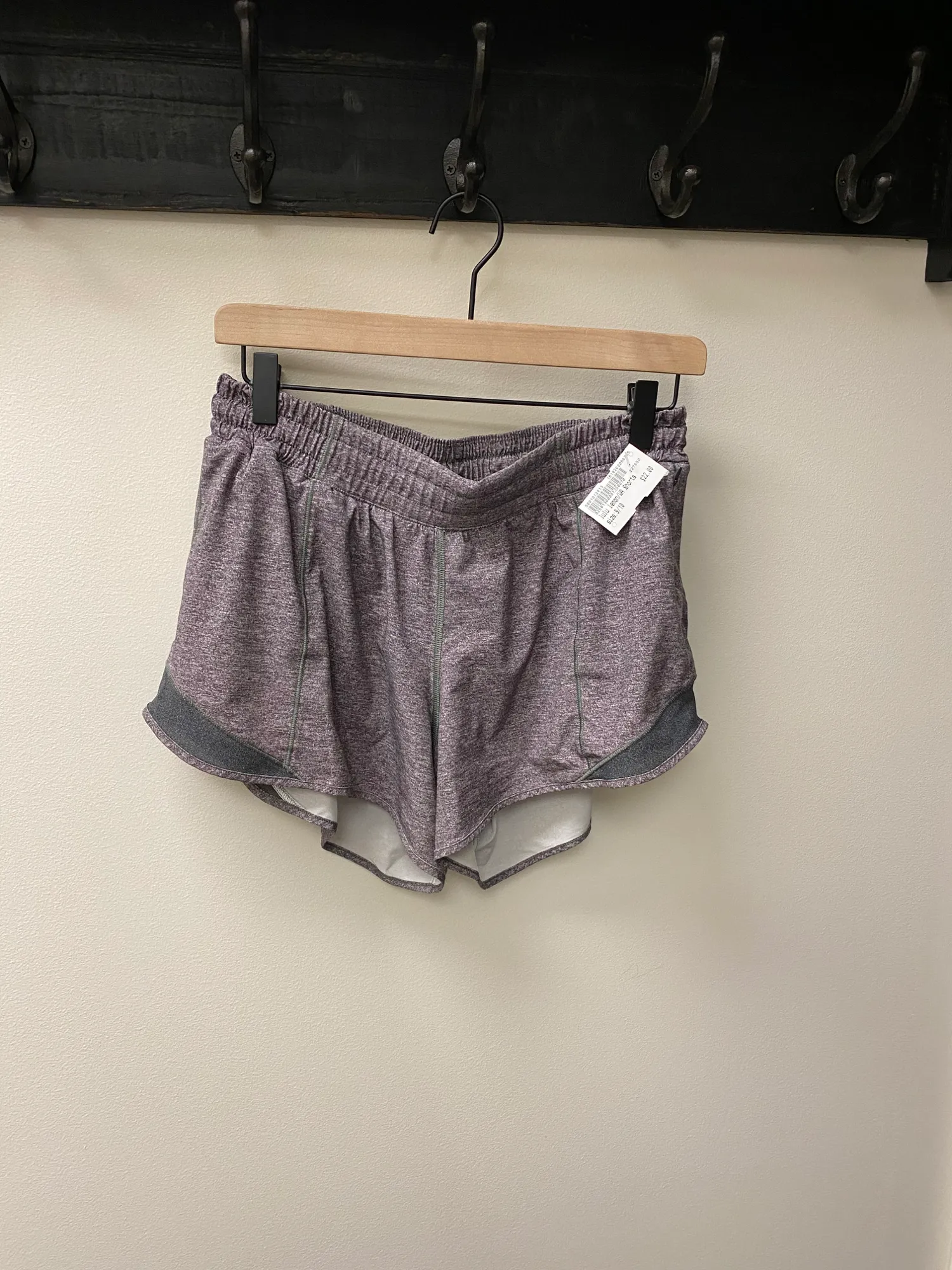 Lulu Lemon Athletic Shorts Size 9/10