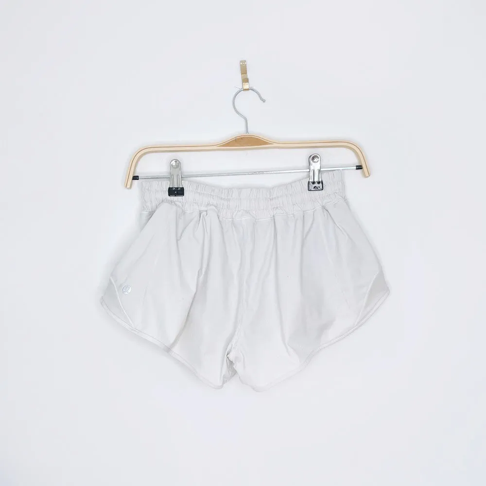 lululemon 2019 hotty hot short II swift