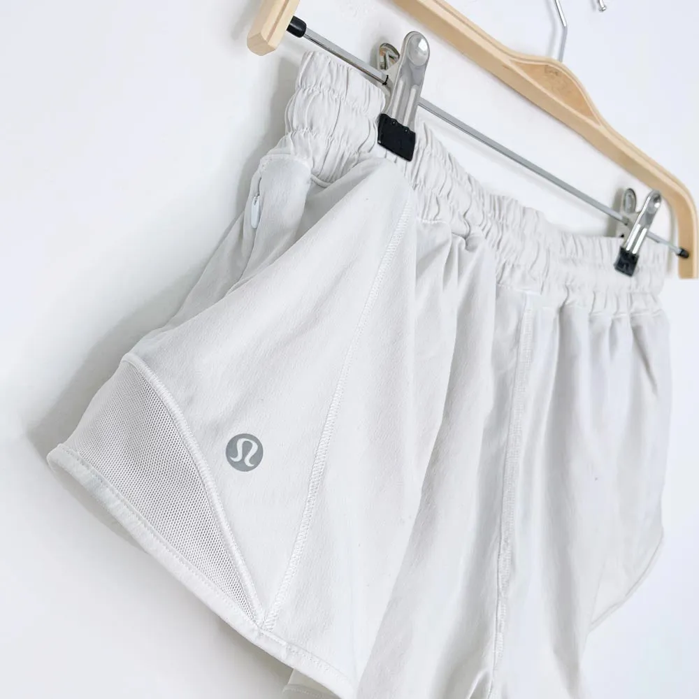 lululemon 2019 hotty hot short II swift
