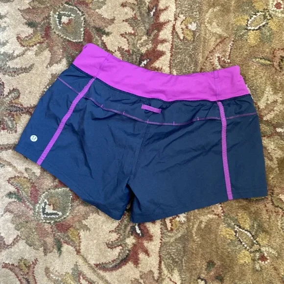 Lululemon All Sport Dewberry/Black Athletic Shorts 😍