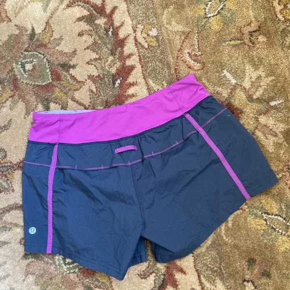 Lululemon All Sport Dewberry/Black Athletic Shorts 😍