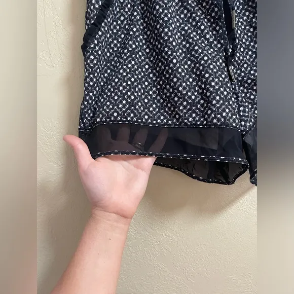 Lululemon athletic shorts size 8