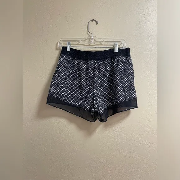 Lululemon athletic shorts size 8