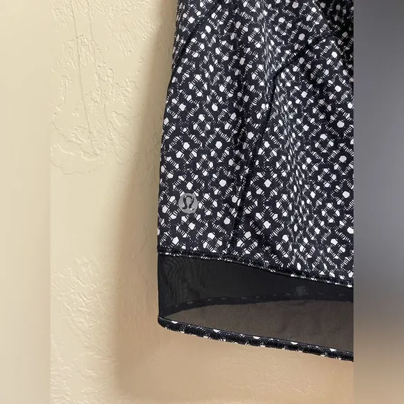 Lululemon athletic shorts size 8