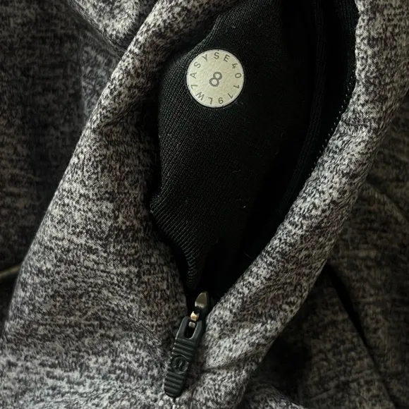 Lululemon choose a side reversible athletic shorts 8 black grey