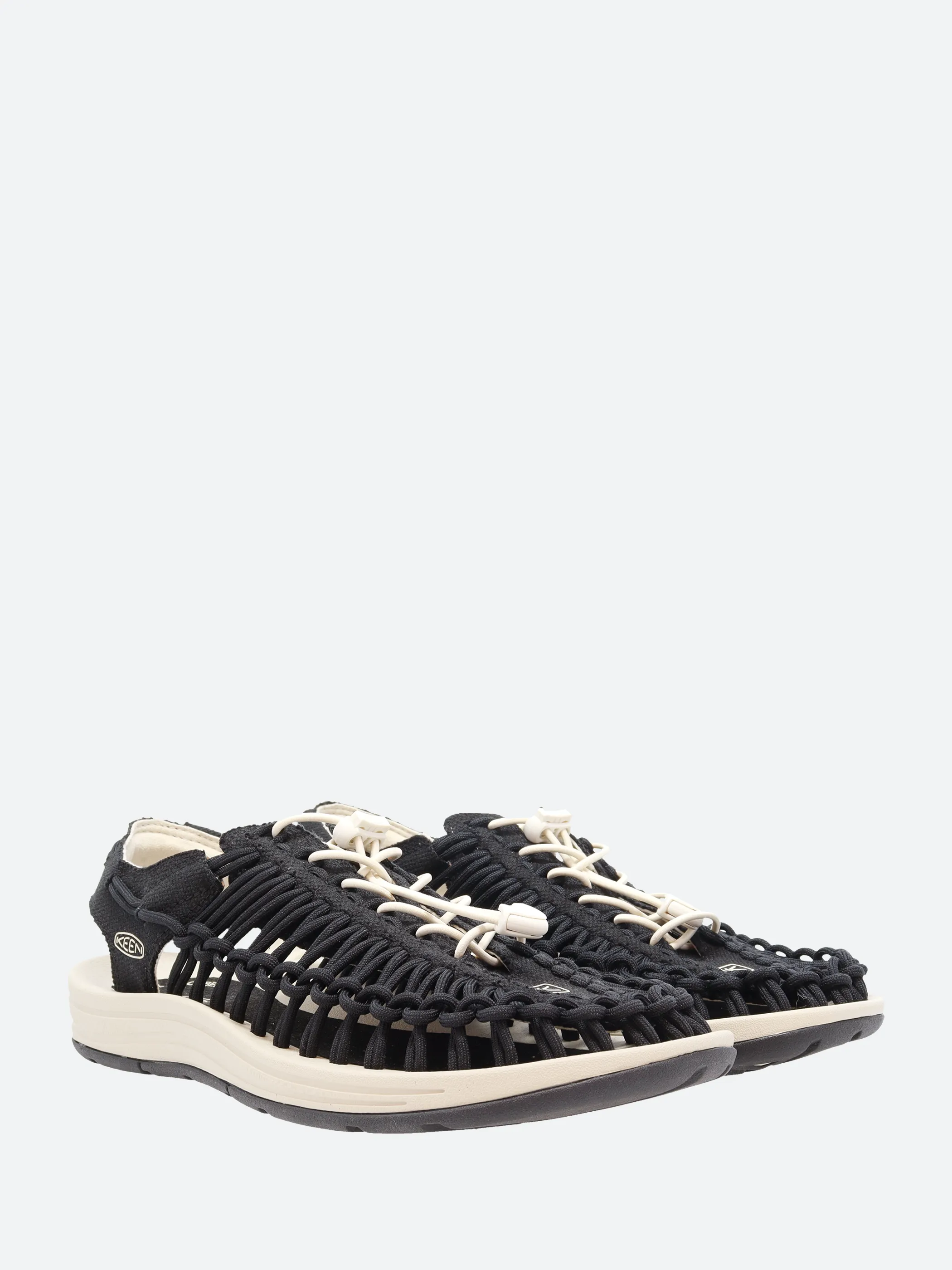 M Uneek Canvas