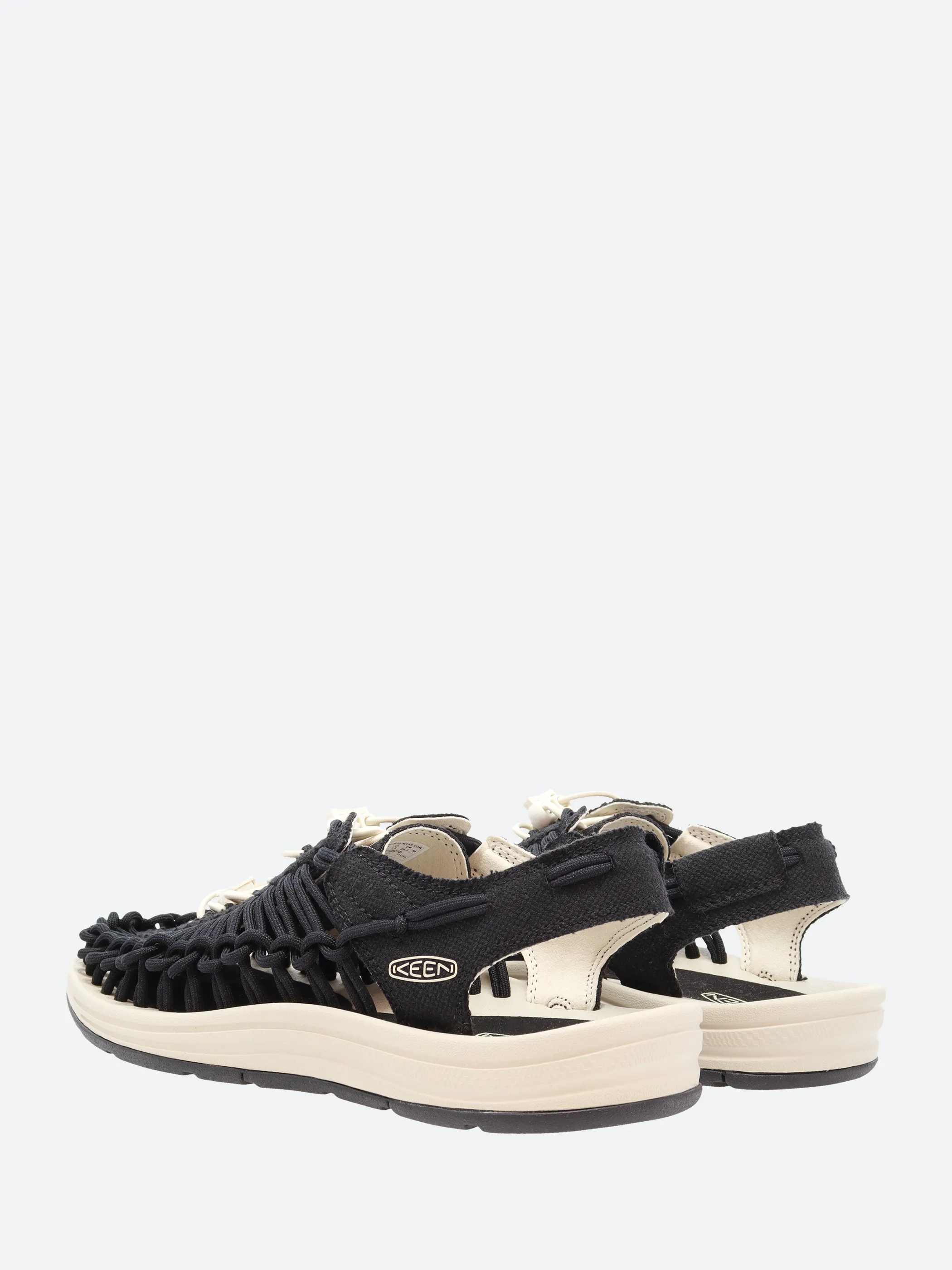 M Uneek Canvas