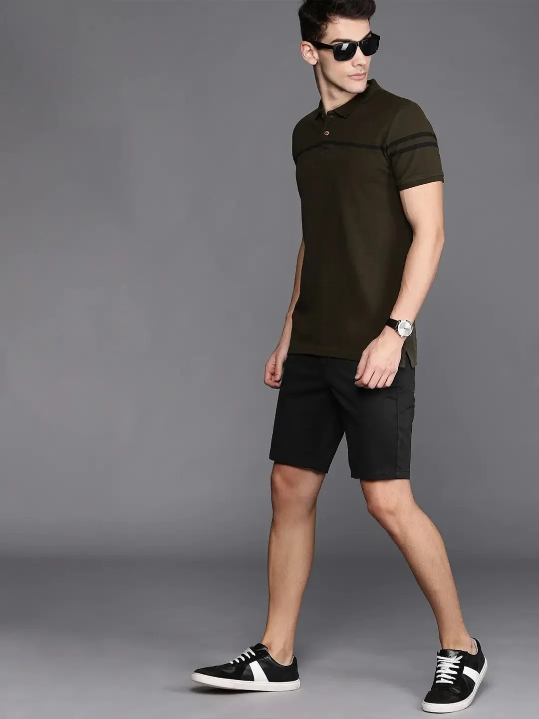Men Black Slim Fit Solid Chino Shorts