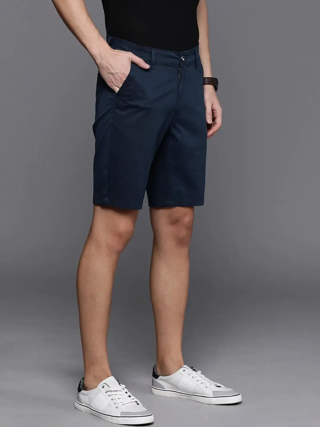 Men Navy Blue Solid Slim Fit Chino Shorts