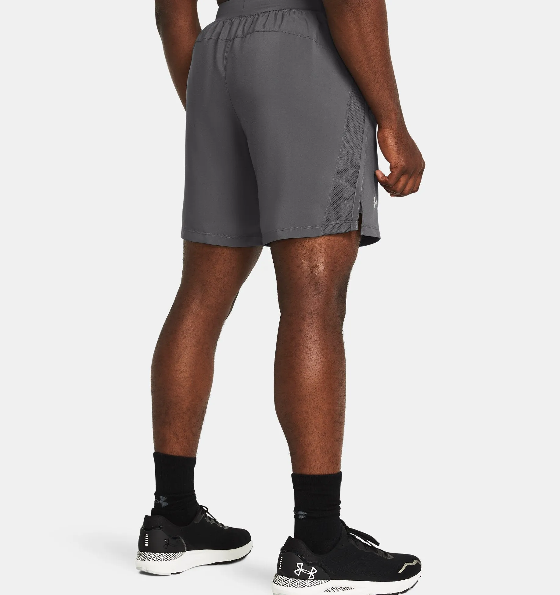 Men's UA Launch 7" Shorts