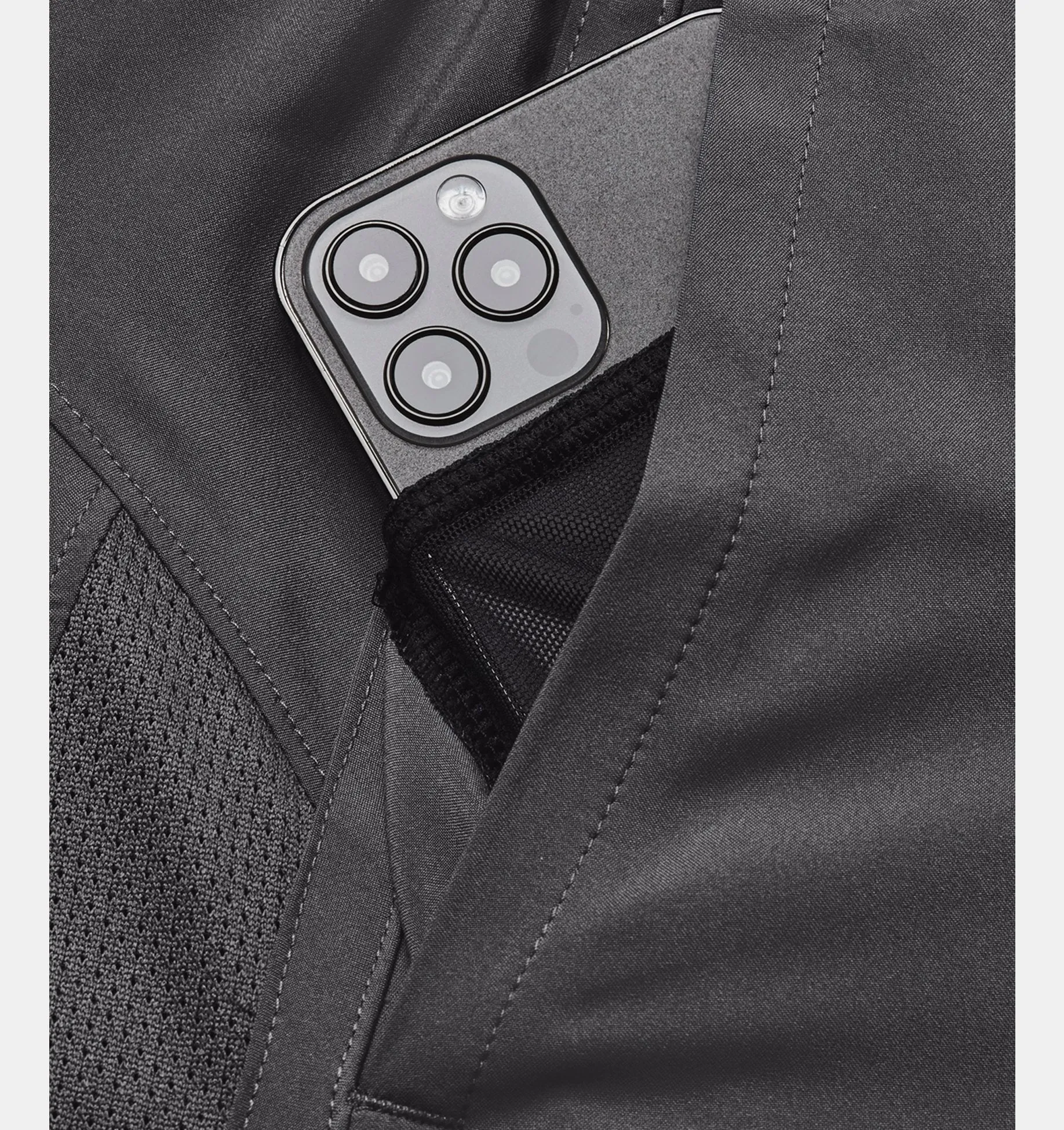 Men's UA Launch 7" Shorts
