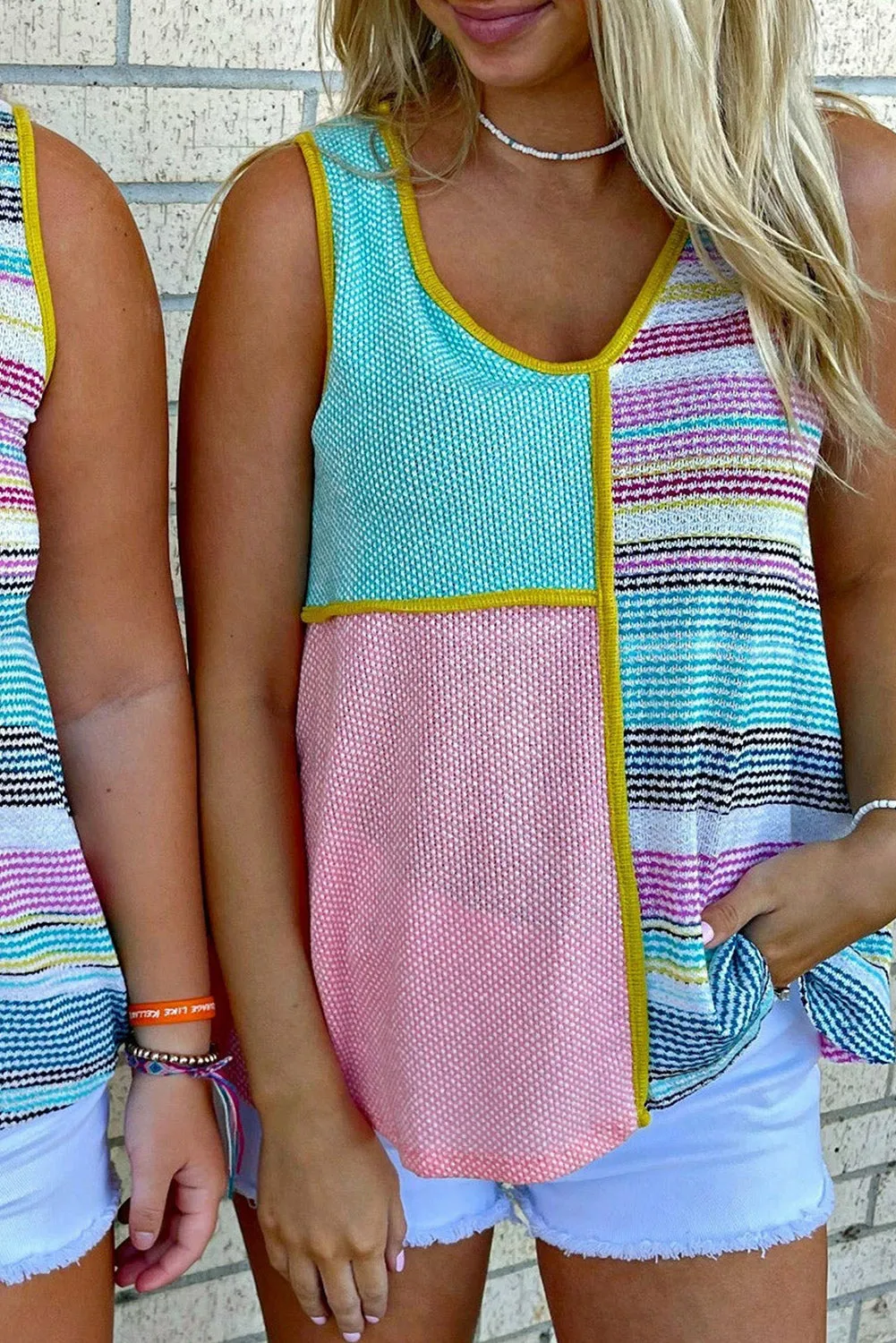 Multicolor Seamed Patchwork V Neck Plus Size Sleeveless Top