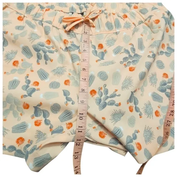 NEW The North Face Women's Class V Flash Dry Shorts Apricot Ice Cacti Print XL