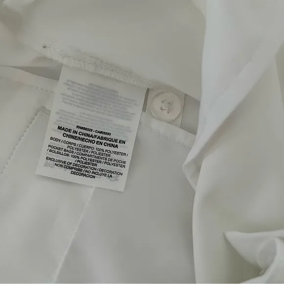Nike Golf Dri-Fit Flex Chino Shorts in White, Size 4