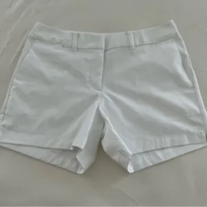 Nike Golf Dri-Fit Flex Chino Shorts in White, Size 4