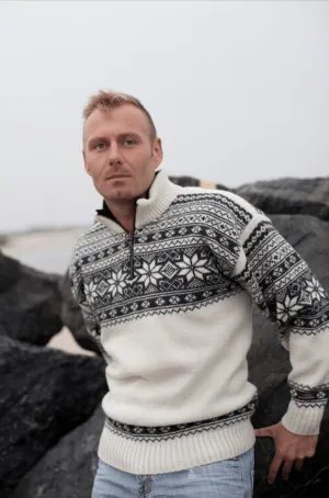 Norsk Unisex Skye Jumper - Chilli or Ecru