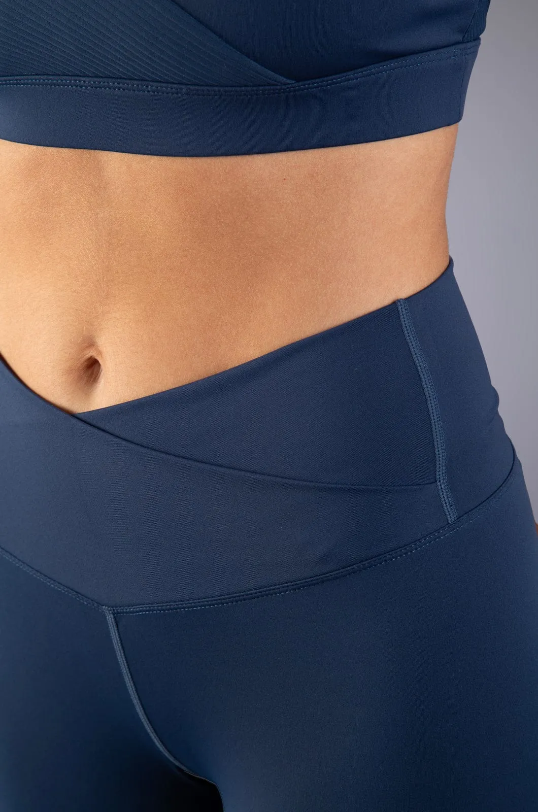 Nuria - Ladies Athletic Short Tight