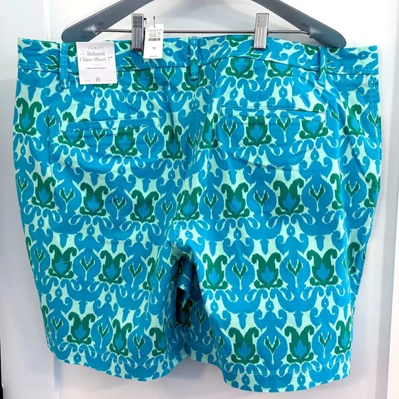 NWT Talbots Relaxed Chino Shorts, Ikat Medallion 7 inch women’s size 16