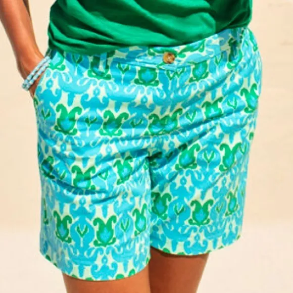 NWT Talbots Relaxed Chino Shorts, Ikat Medallion 7 inch women’s size 16