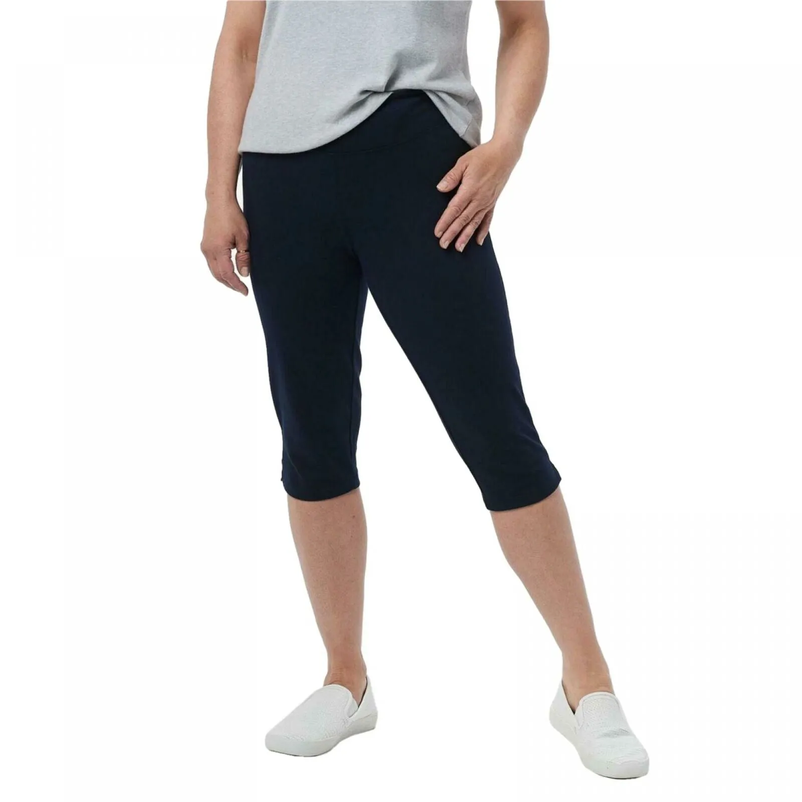 NWT Wicked By Women With Control Petite Pedal Pusher With Side Slits. A352759 PS