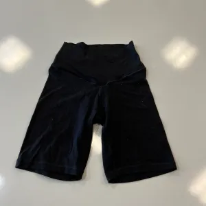 Offline Athletic Shorts Size Medium