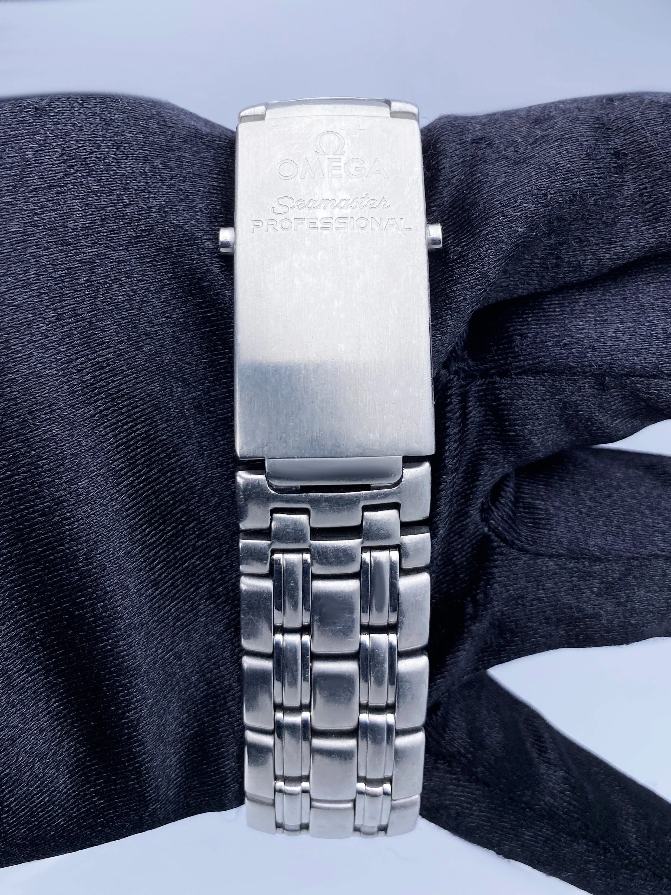 Omega Seamaster Professional Chronograph 2598.80 Chronograph Diver Mens Watch