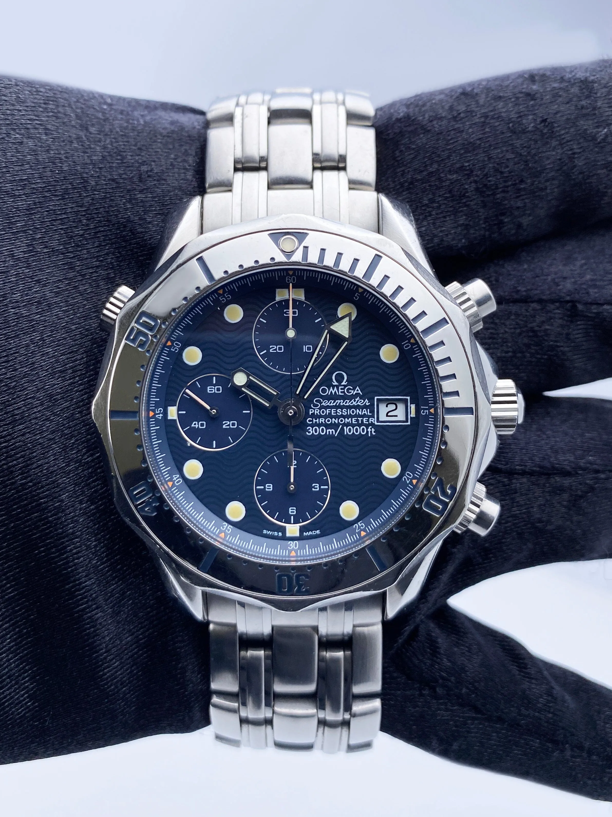 Omega Seamaster Professional Chronograph 2598.80 Chronograph Diver Mens Watch