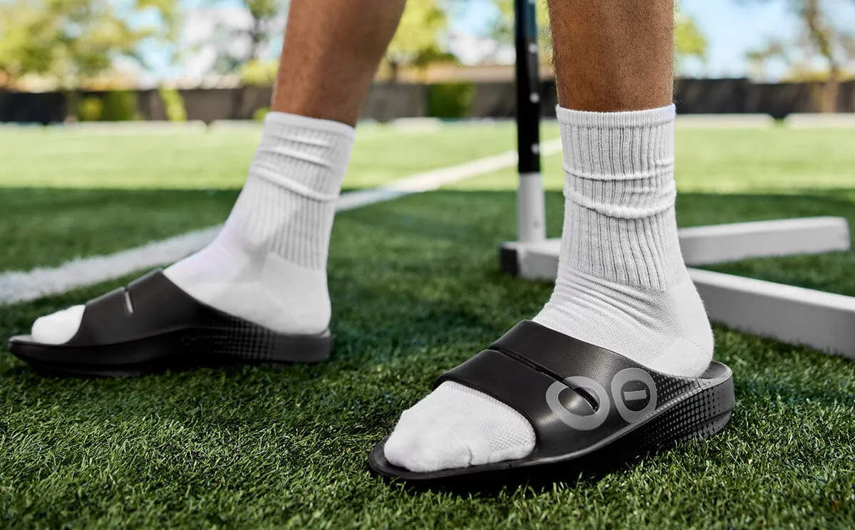 OOFOS Unisex OOahh Sport Slide Sandal - Black Matrix
