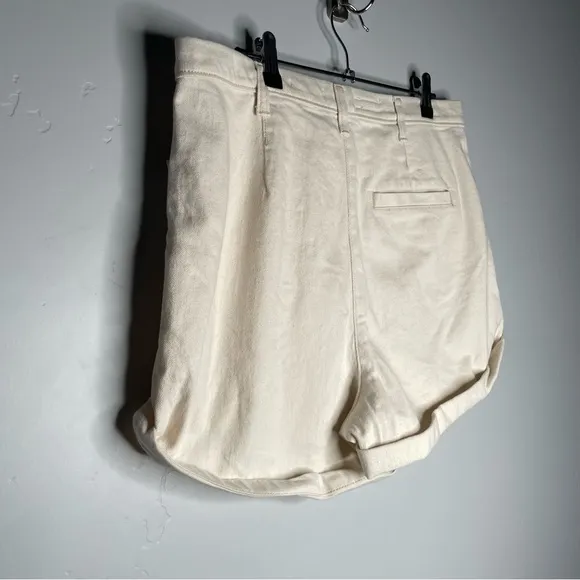 Pilcro by Anthropologie Ivory Chino Shorts NWT Size 31 Beige High Rise
