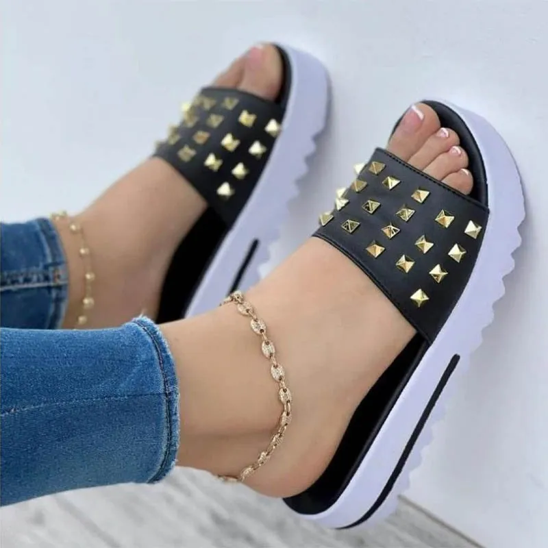 Plus Size Women rivet Slippers Shoes Summer 2023 Comfort Platform Casual Slip   Sport Beach Sandalias Chaussure Femme