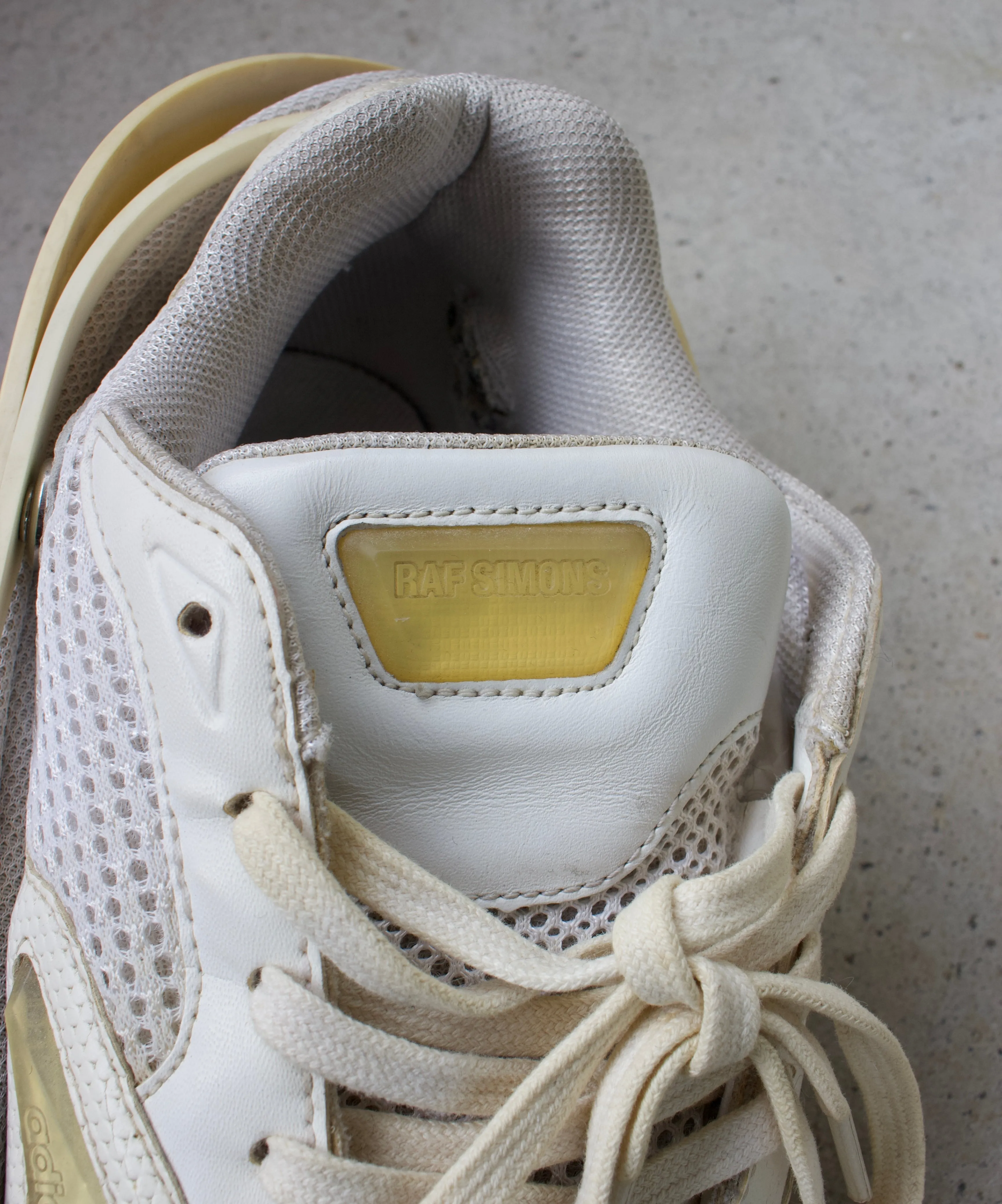 RAF SIMONS x Adidas Response Trail 2.0