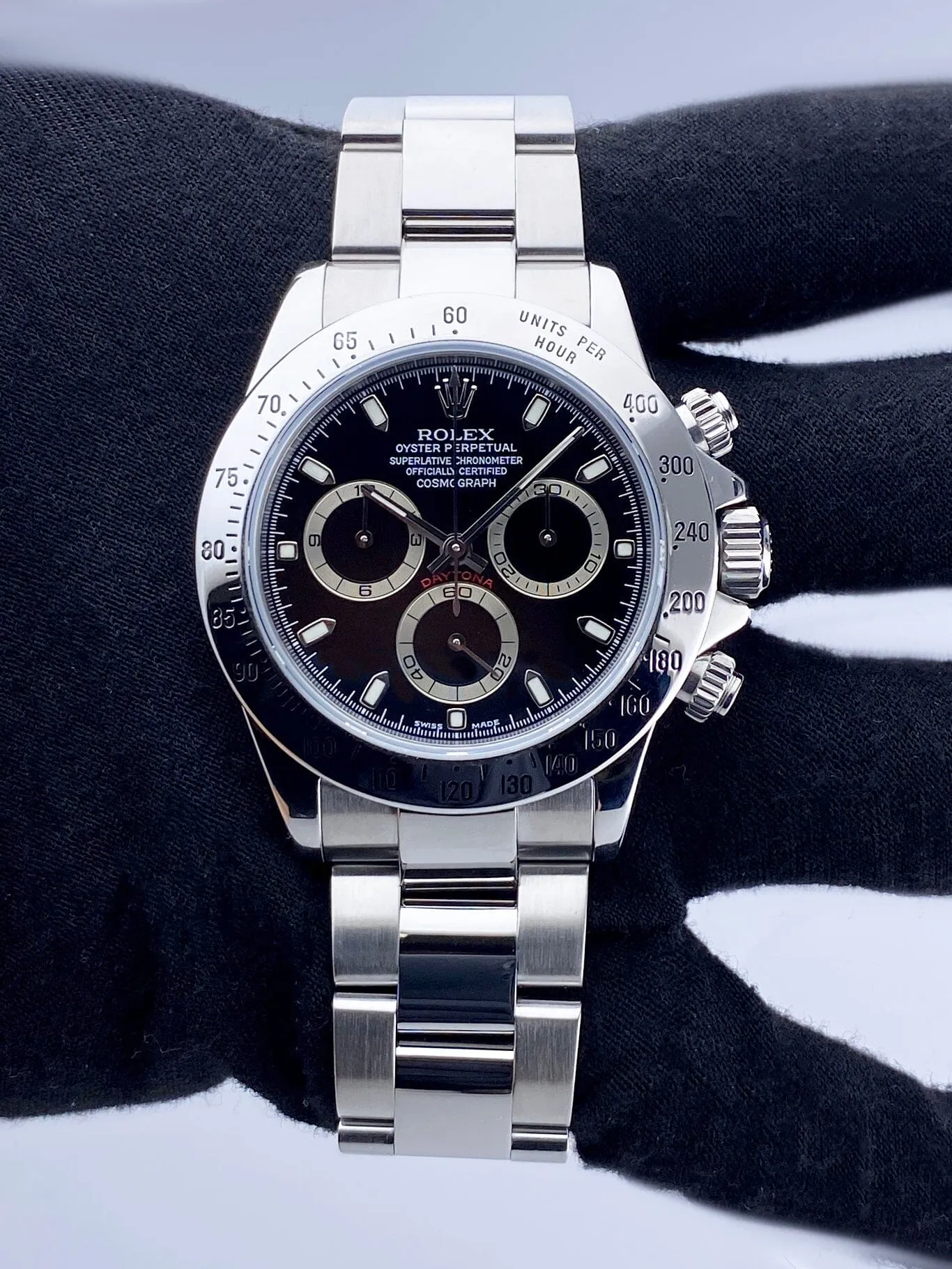 Rolex Daytona 116520 Black Dial Steel Mens Watch Box Papers
