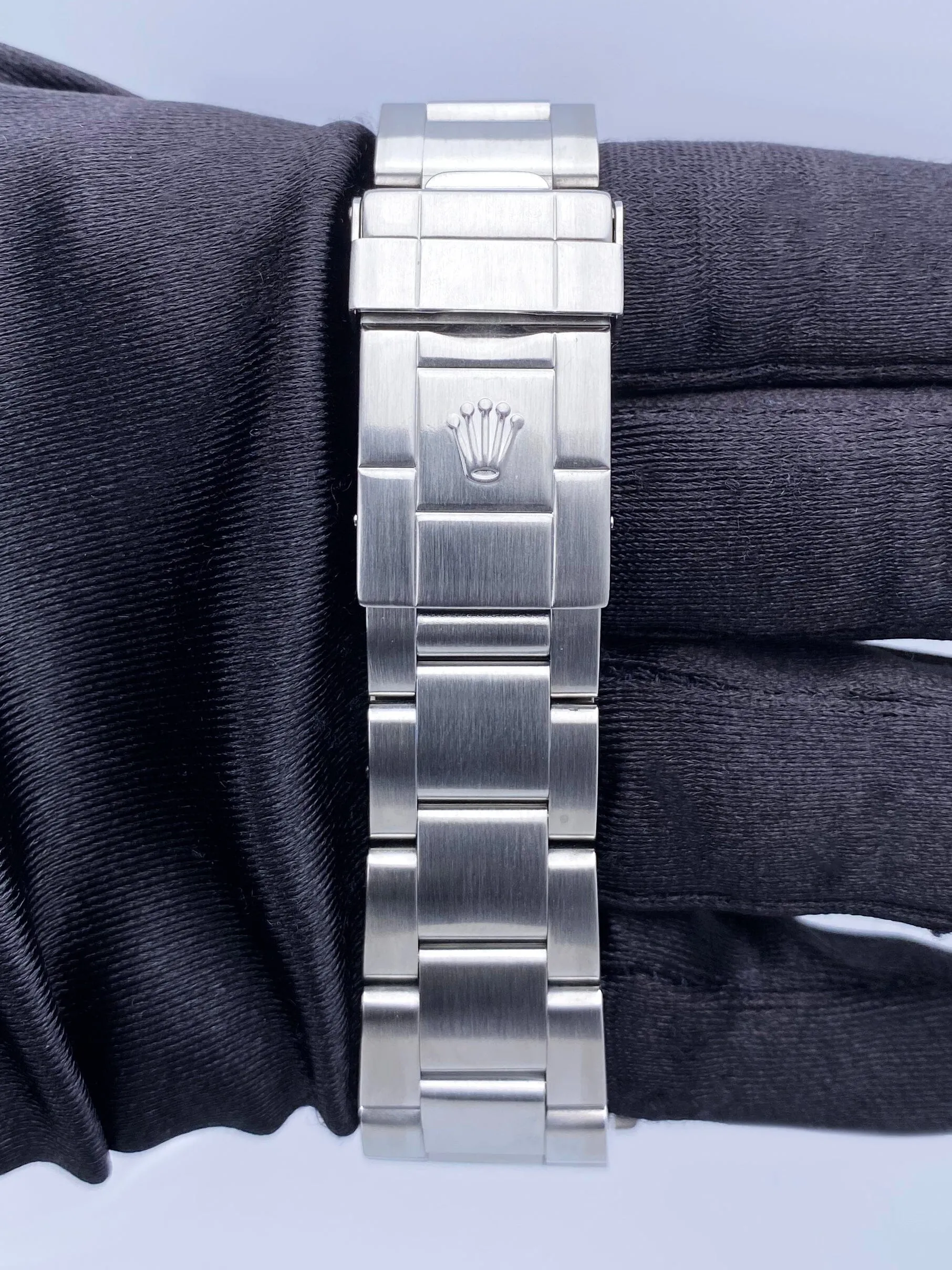 Rolex Explorer II 16570 White Dial Mens Watch Box Papers