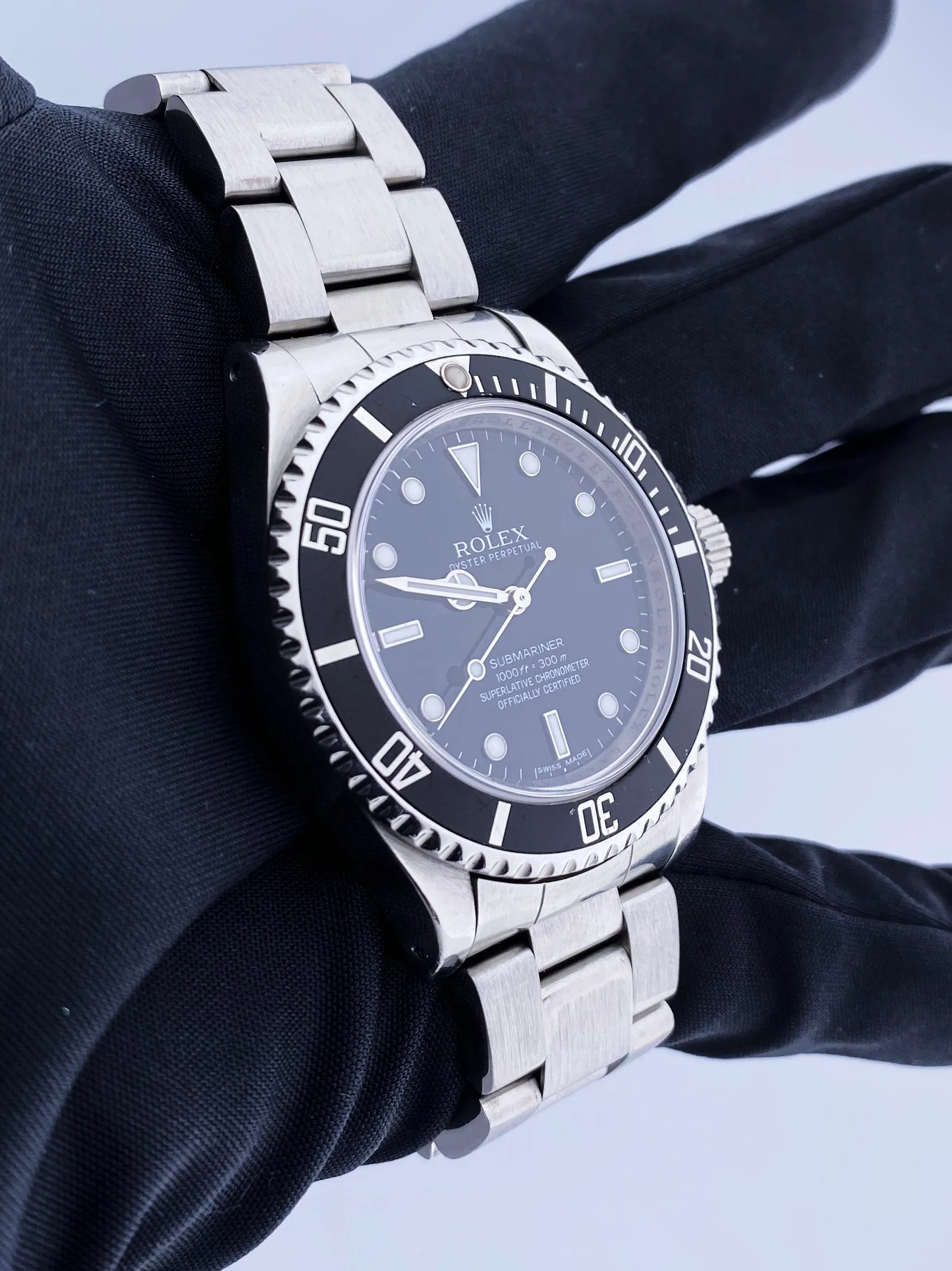 Rolex Oyster Perpetual Submariner 14060M Engraved Rehaut No Date Mens Watch