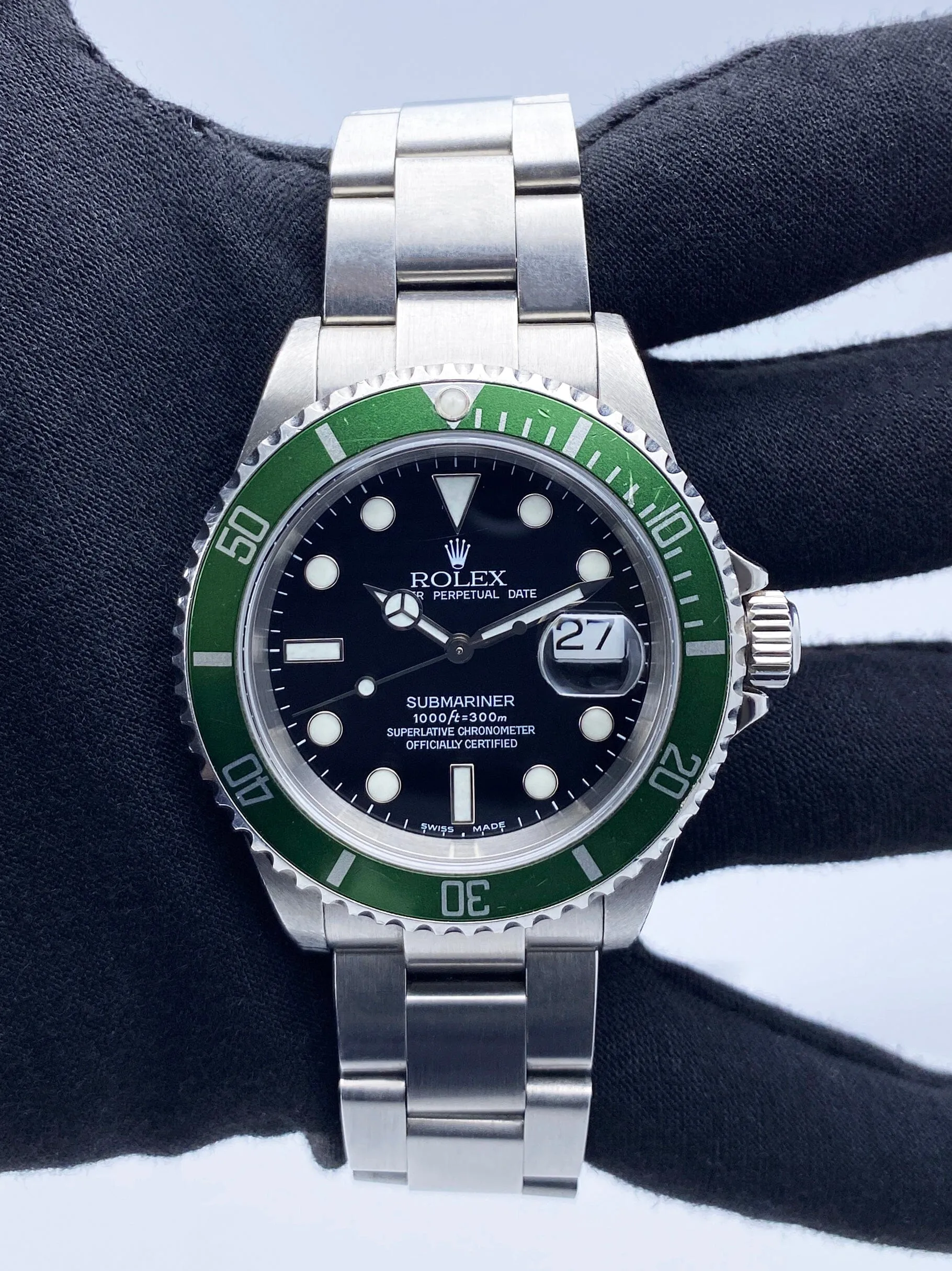 Rolex Submariner 16610LV Kermit Bezel Flat 4 Mens Watch