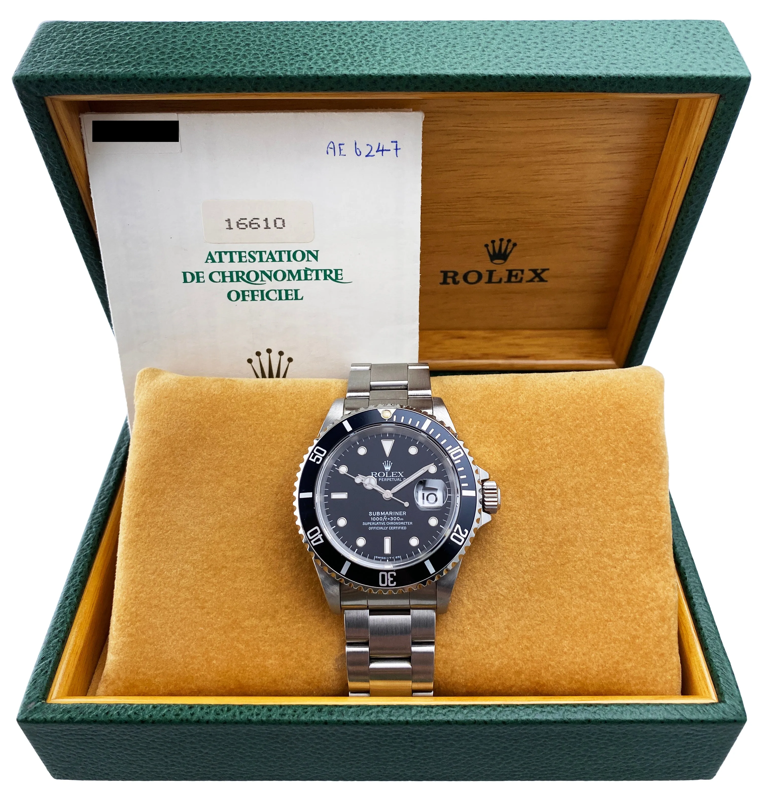Rolex Submariner Date 16610 Mens Watch Box Papers