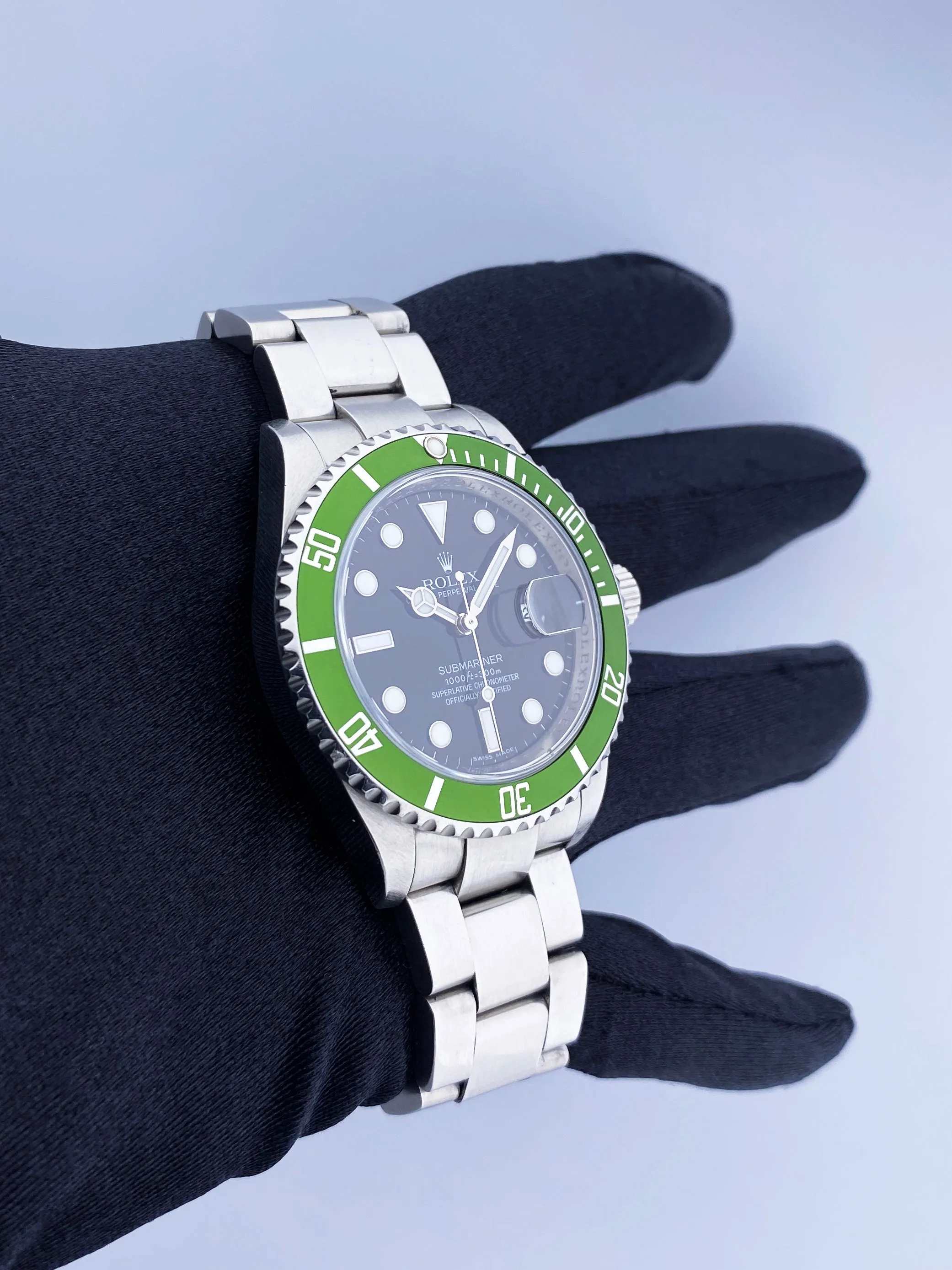 Rolex Submariner Date 16610LV Kermit Mens Watch