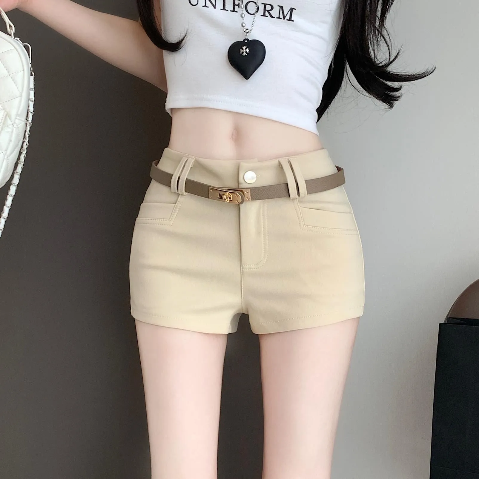 Stylish and Slimming Women's Solid Chino Shorts
