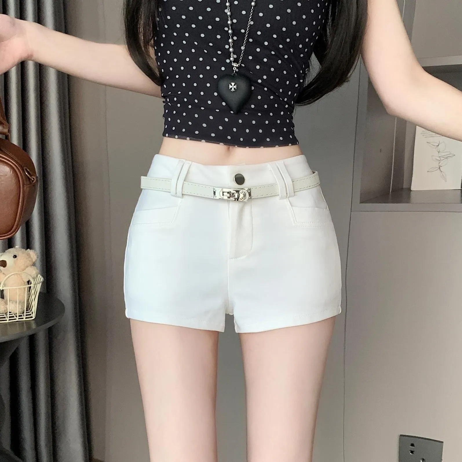 Stylish and Slimming Women's Solid Chino Shorts