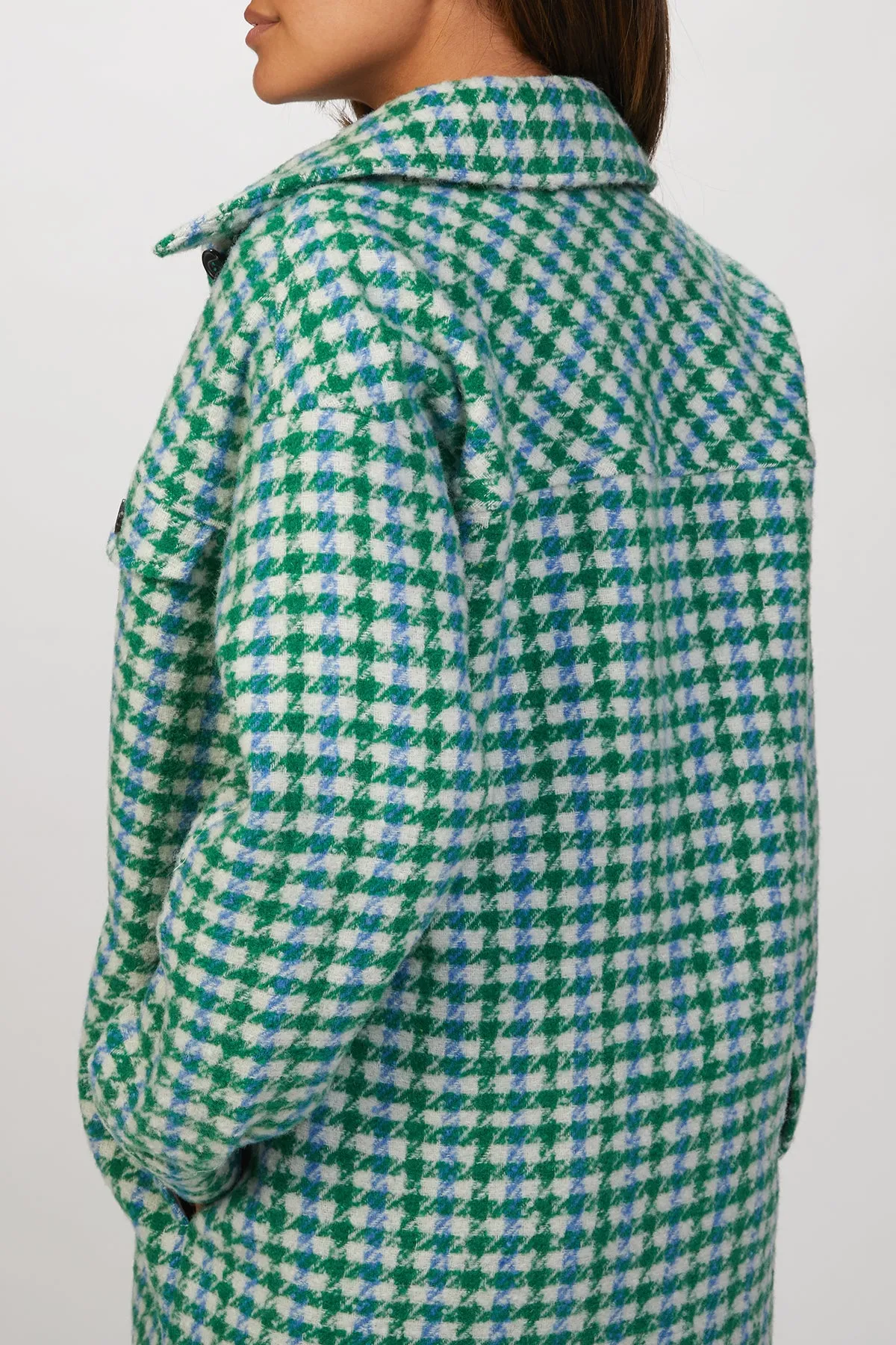 TARGET OUTERWEAR