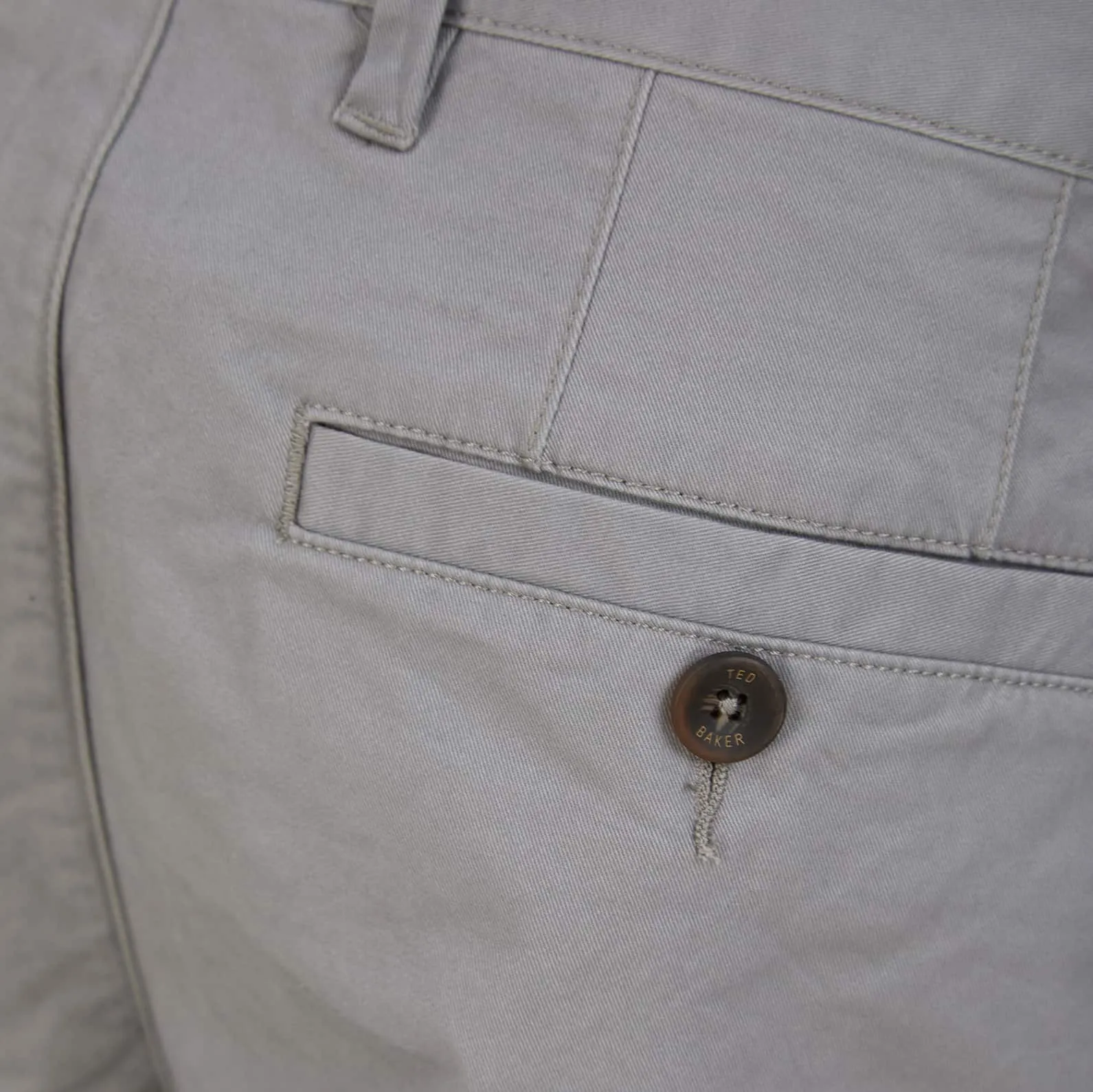 TED BAKER SEASHEL CHINO SHORTS