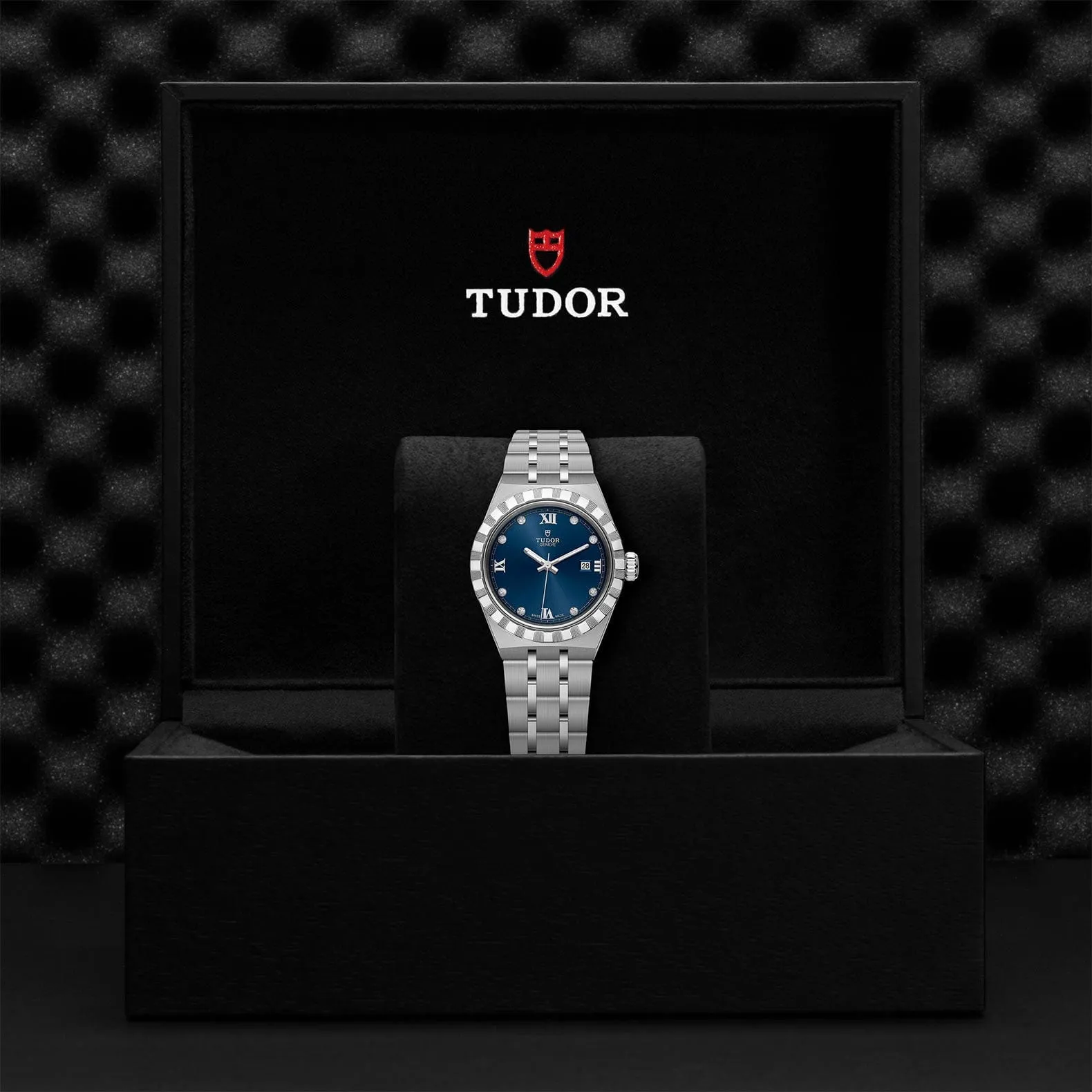 TUDOR Royal