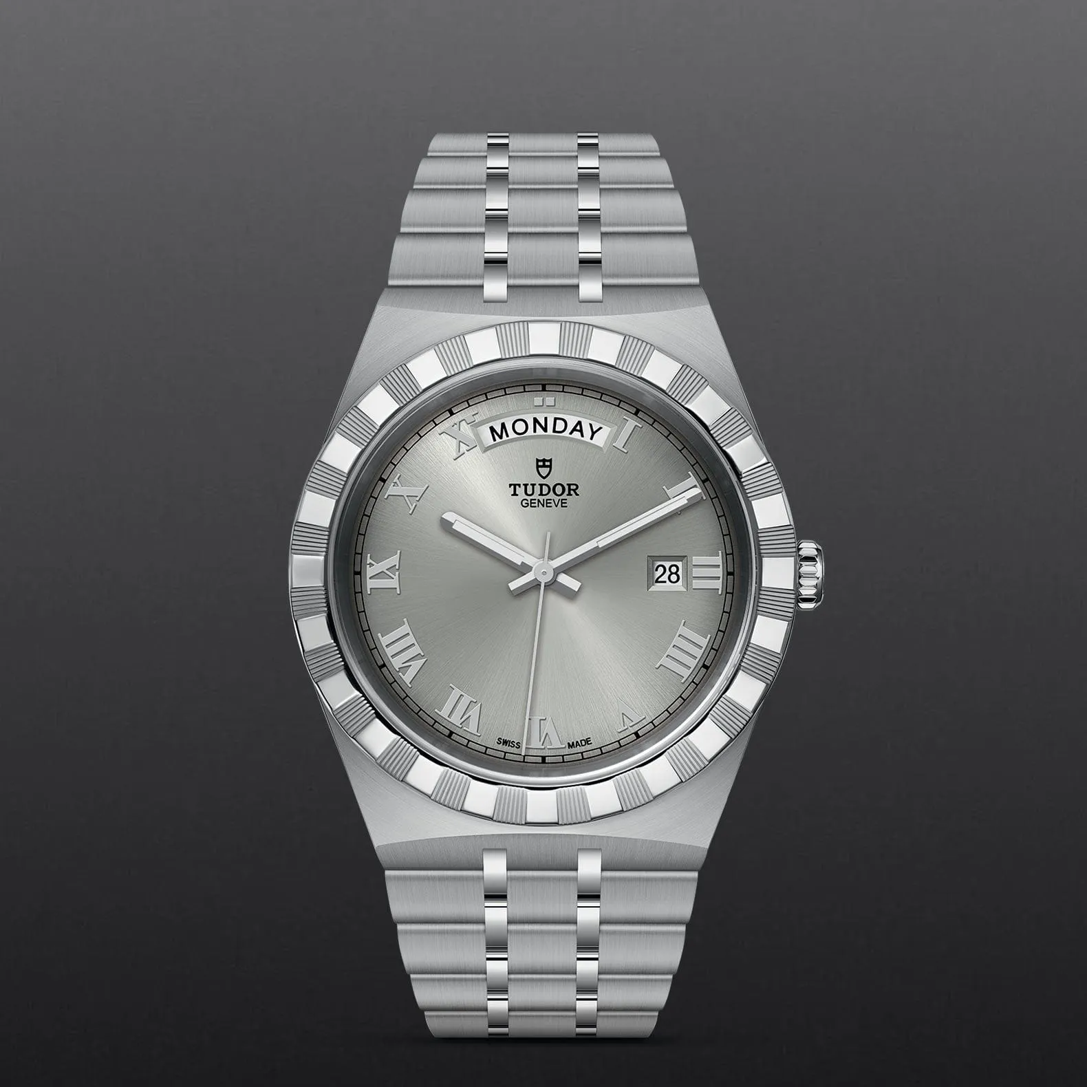 TUDOR ROYAL