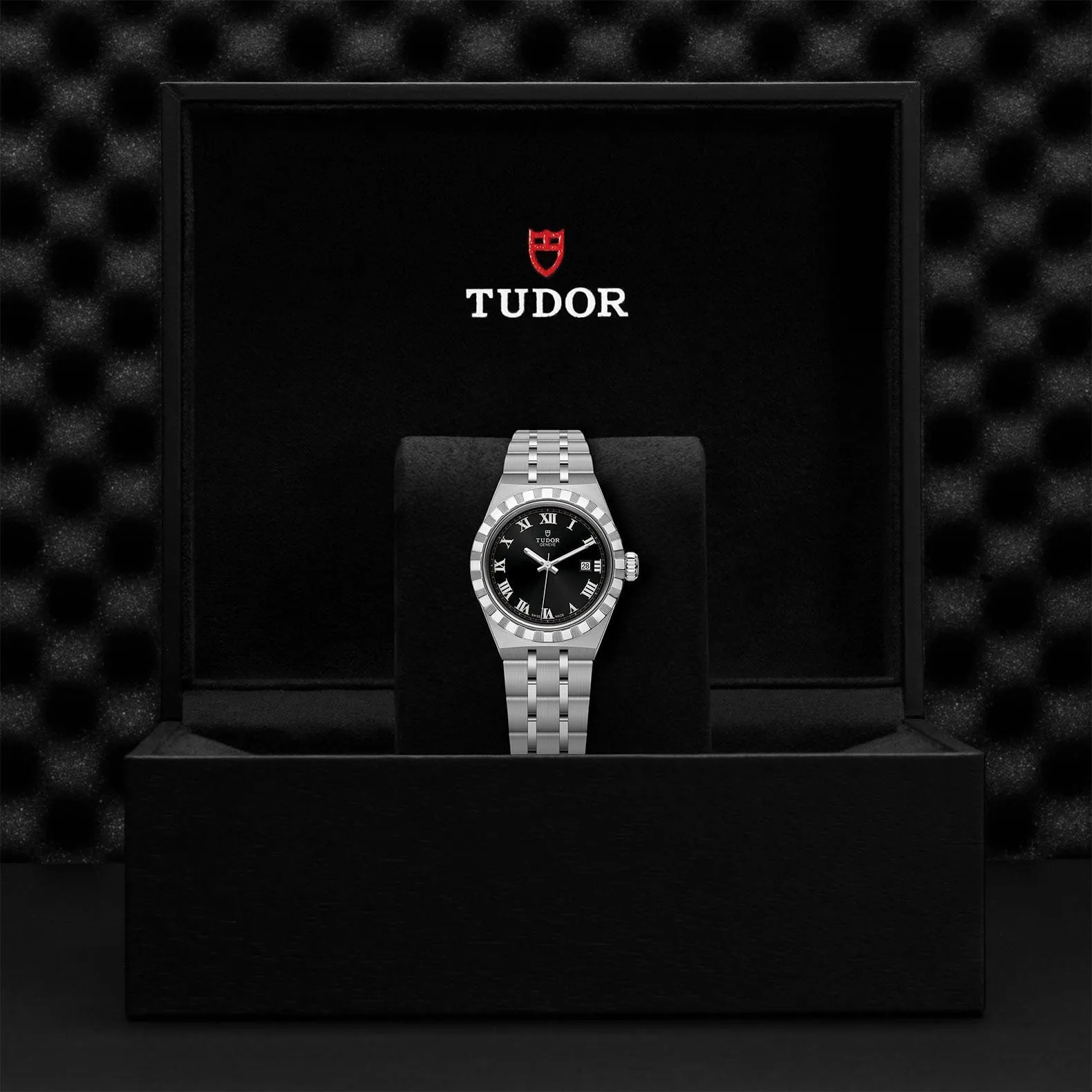 TUDOR Royal