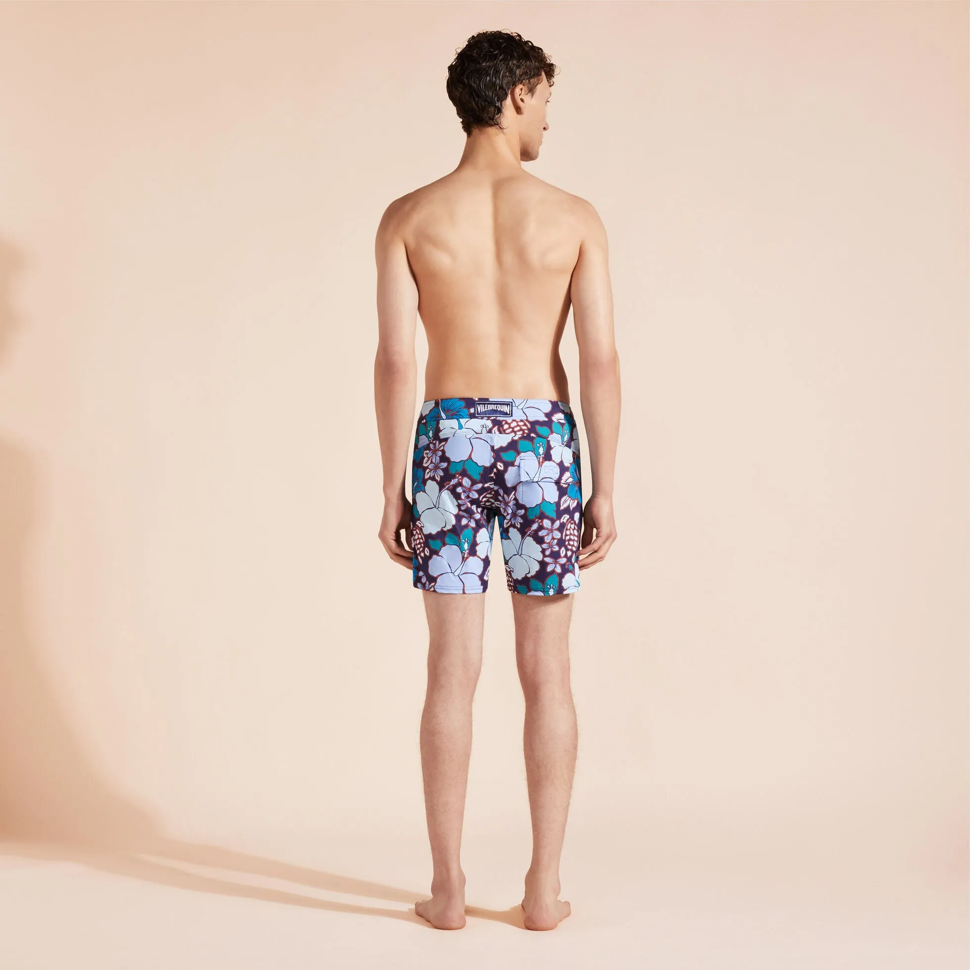 VILEBREQUIN Men Stretch Flat Belt Swim Shorts Tropical Turtles